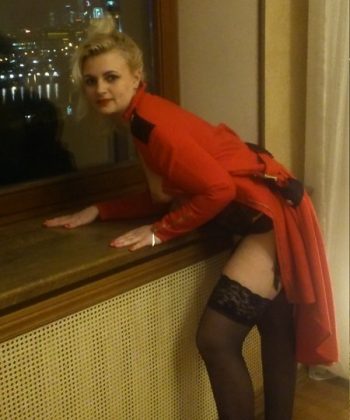 Проститутка Яна возрастом 21 лет в Москве